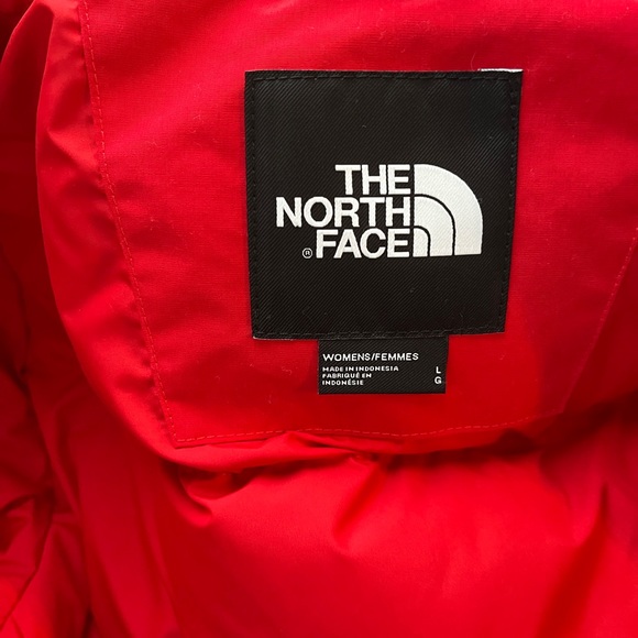 The North Face Parka - Picture 2 of 8